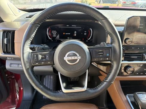 Used 2023 Nissan Pathfinder Platinum w/ Cargo Package image 24