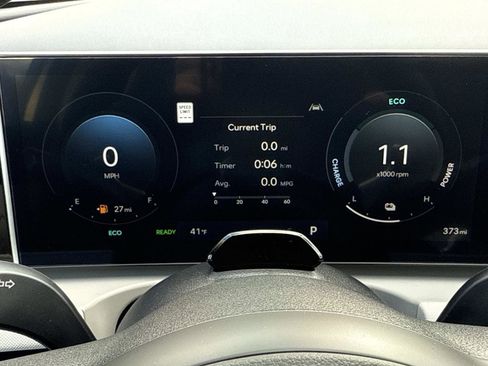 New 2025 Hyundai Tucson Limited image 8