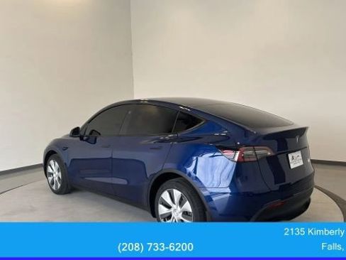 Used 2023 Tesla Model Y Long Range AWD/4WD image 8