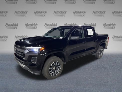 Used 2023 Chevrolet Colorado LT w/ LT Convenience Package III image 4