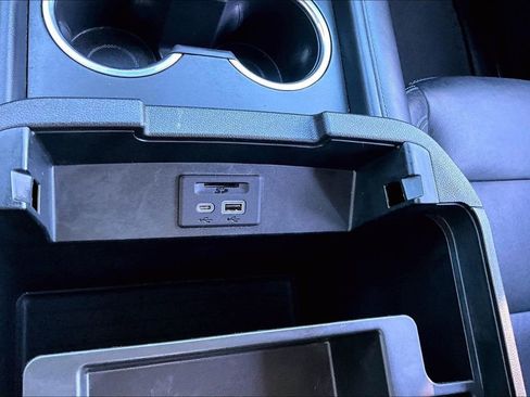 Used 2021 Chevrolet Tahoe LT image 16