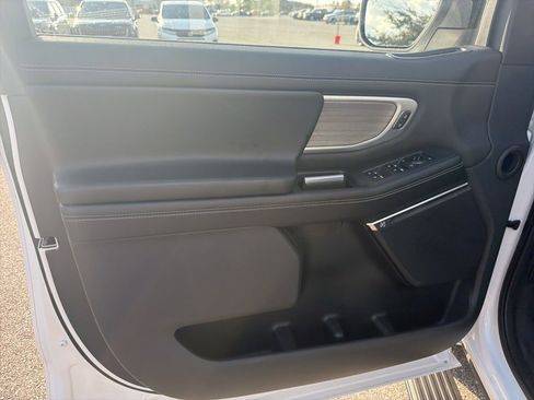 Used 2025 Ford Expedition Max Platinum image 14