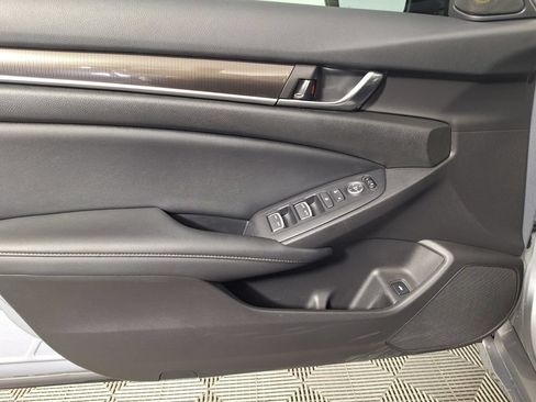 Used 2021 Honda Accord Sport image 31