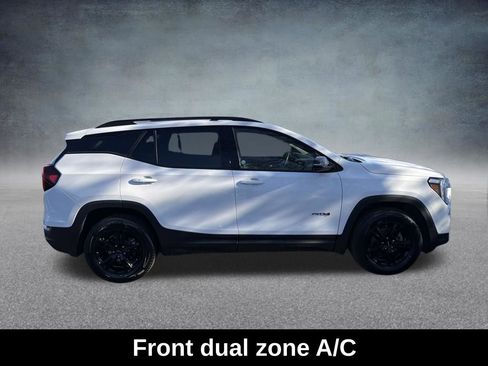 Used 2023 GMC Terrain AT4 AWD/4WD image 7