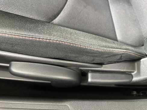 Used 2013 MAZDA MX-5 Miata Club image 10