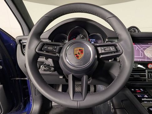 New 2026 Porsche Macan image 37