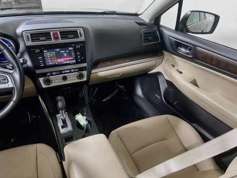 Used 2016 Subaru Outback 2.5i Limited AWD/4WD image 20