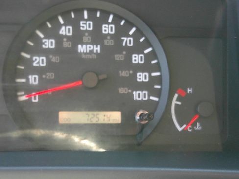 Used 2021 Isuzu NPR RWD image 11