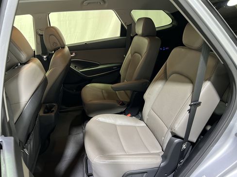 Used 2017 Hyundai Santa Fe Limited w/ Cargo Package image 16