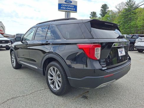 Certified 2022 Ford Explorer XLT w/ Equipment Group 202A AWD/4WD image 22