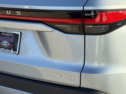 Used 2025 Lexus TX 350 AWD image 9