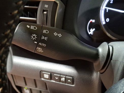 Used 2015 Lexus RC 350 AWD image 24