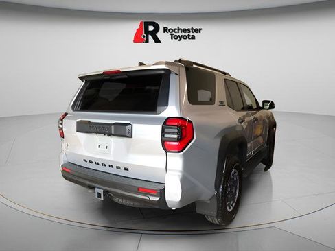 Certified 2025 Toyota 4Runner TRD Off-Road AWD/4WD image 7