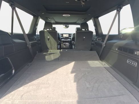 New 2026 Jeep Grand Wagoneer L Limited image 14