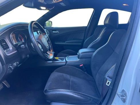 Used 2019 Dodge Charger R/T w/ Plus Group image 9