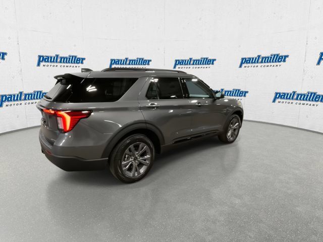 Used 2026 Ford Explorer Active w/ Active Comfort Package AWD/4WD image 11