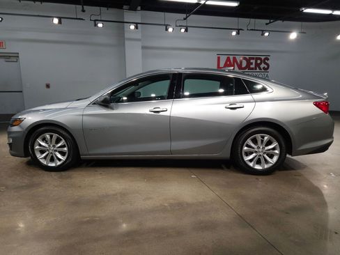 Used 2024 Chevrolet Malibu LT image 4