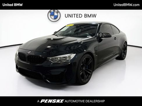 Used 2017 BMW M4 Coupe RWD image 1