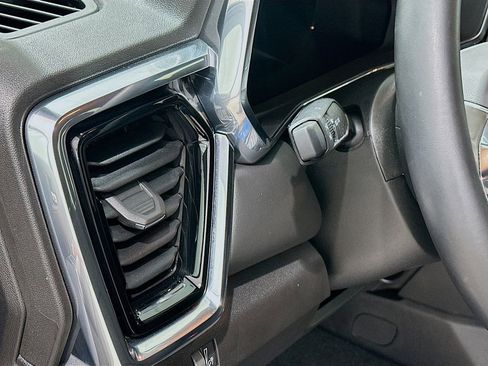 Used 2025 GMC Canyon Elevation w/ Convenience Package AWD/4WD image 10
