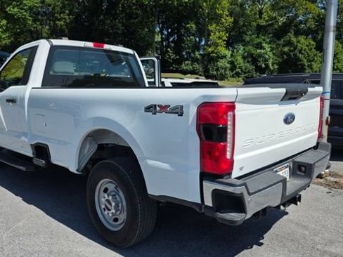Used 2024 Ford F250 XL w/ 360-Degree Camera Package AWD/4WD image 3