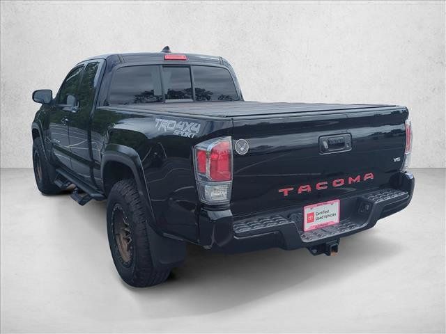 Used 2022 Toyota Tacoma TRD Sport w/ TRD Premium Sport Package AWD/4WD image 8