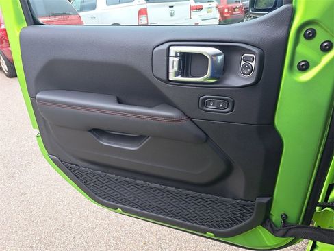 New 2025 Jeep Gladiator Rubicon image 27