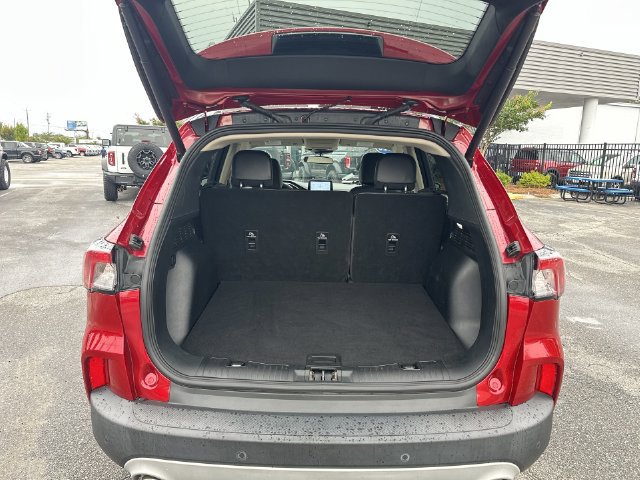 Certified 2020 Ford Escape SEL FWD image 24