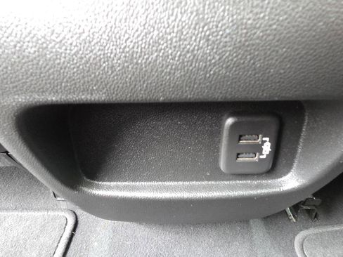 Used 2018 Cadillac XT5 Premium Luxury image 22