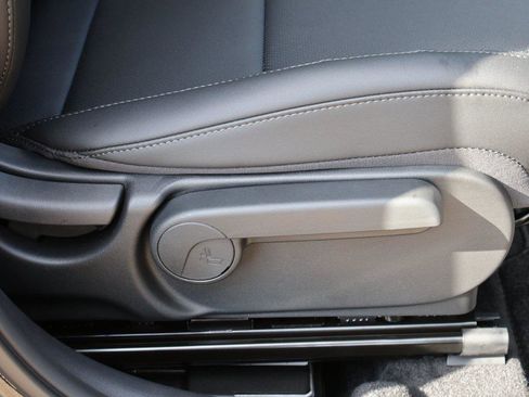 New 2026 Hyundai Kona Limited image 11