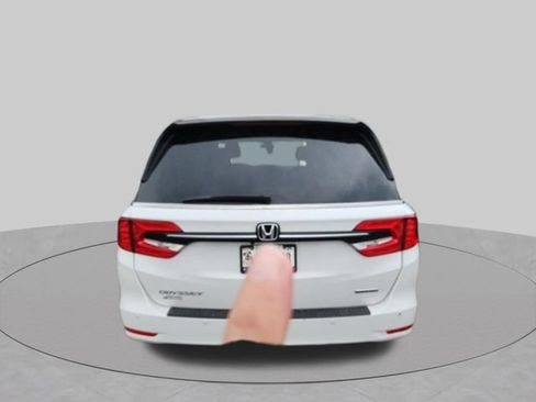 Used 2024 Honda Odyssey Touring image 10