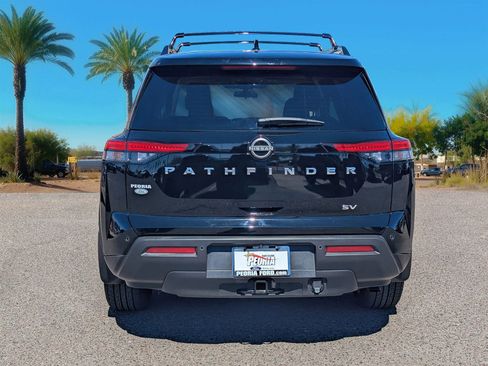 Used 2024 Nissan Pathfinder SV w/ SV Premium Package image 4