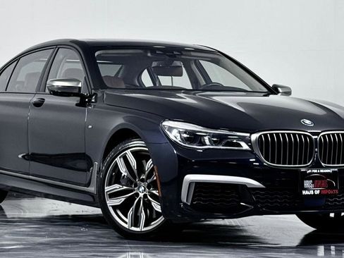 Used 2017 BMW M760i xDrive AWD/4WD image 2