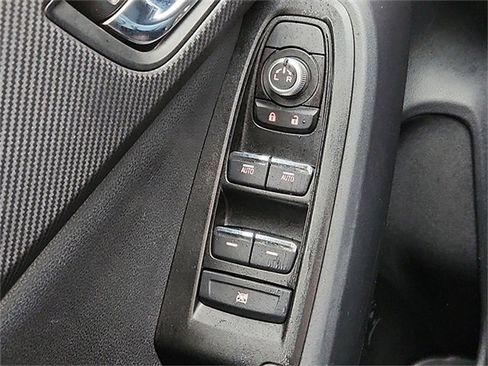 Used 2024 Subaru Crosstrek 2.5i Limited w/ Crosstrek Mirror Package image 21