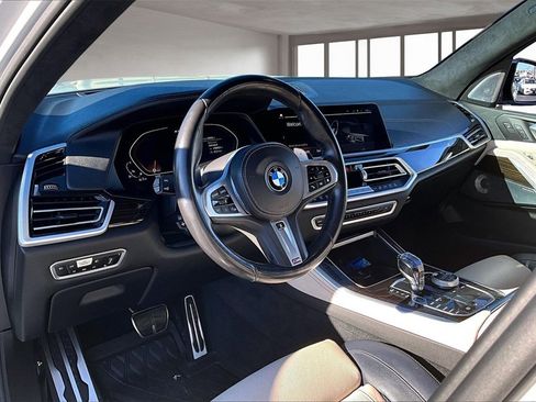 Used 2021 BMW X5 M50i w/ Executive Package image 14