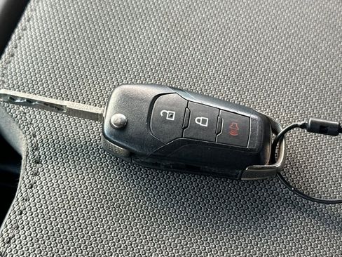 Used 2022 Ford F250 XLT image 24