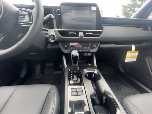 New 2026 Subaru Outback Premium image 15