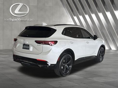 Used 2025 Buick Envision Sport Touring AWD/4WD image 6