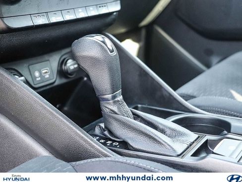 Used 2020 Hyundai Tucson Value FWD image 18