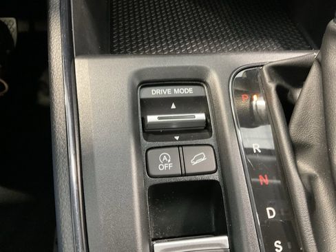 Used 2025 Honda CR-V EX image 17