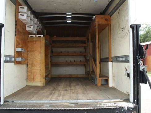 Used 2019 Chevrolet Express 3500 w/ Power Convenience Package RWD image 12
