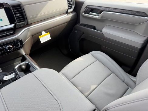 New 2026 GMC Sierra 1500 SLT w/ SLT Premium Plus Package image 16