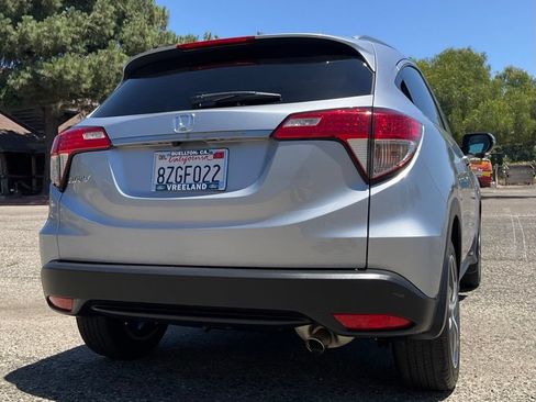 Used 2022 Honda HR-V EX image 48