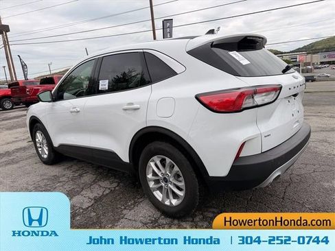 Used 2022 Ford Escape SE w/ Cold Weather Package AWD/4WD image 7