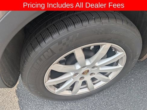 Used 2020 Porsche Cayenne S AWD/4WD image 15