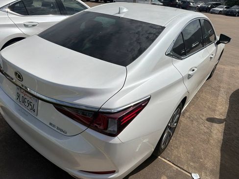 Used 2024 Lexus ES 350 FWD image 5