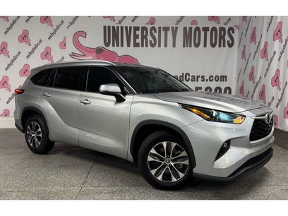 Used 2022 Toyota Highlander XLE