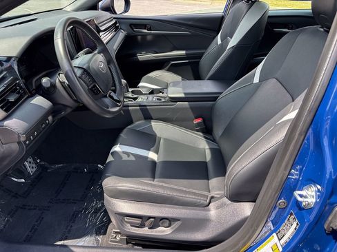 Certified 2025 Toyota Camry SE AWD/4WD image 20