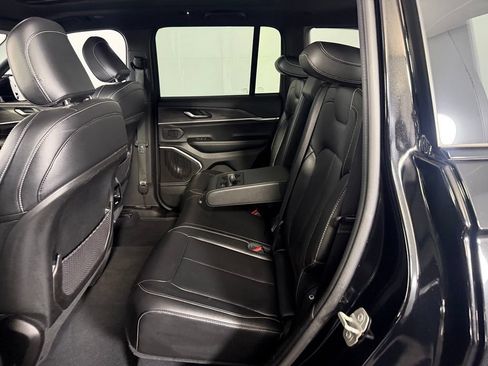 Used 2024 Jeep Grand Cherokee Limited 4xe AWD/4WD image 25