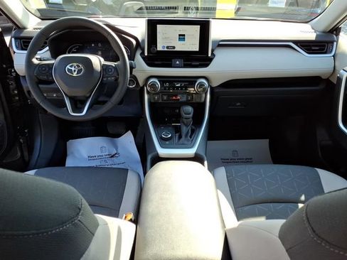 Used 2024 Toyota RAV4 XLE w/ Convenience Package AWD/4WD image 7