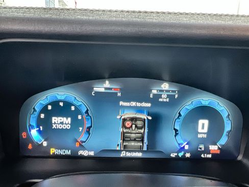 New 2025 Ford Bronco Badlands image 17